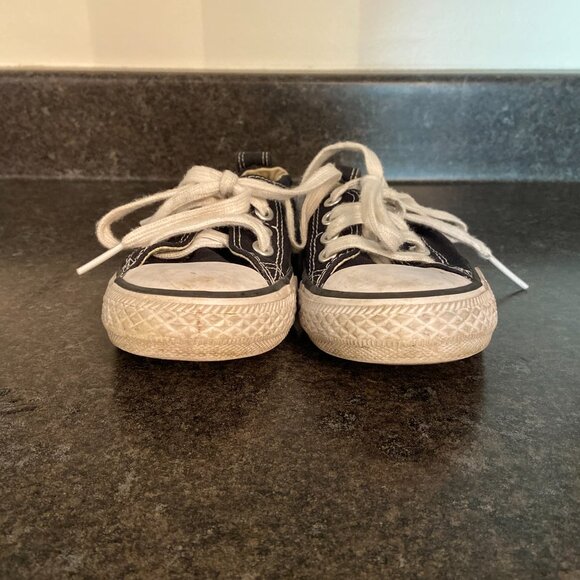 Chuck Taylor Shoreline Shoes - Size 12C - Picture 6 of 9